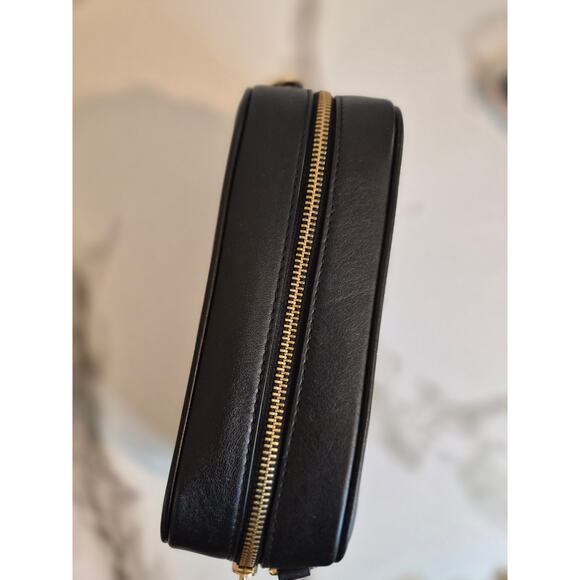 Marc Jacobs Perfect Flash Leather Black and Gold Camera Bag - Picture 2 of 4